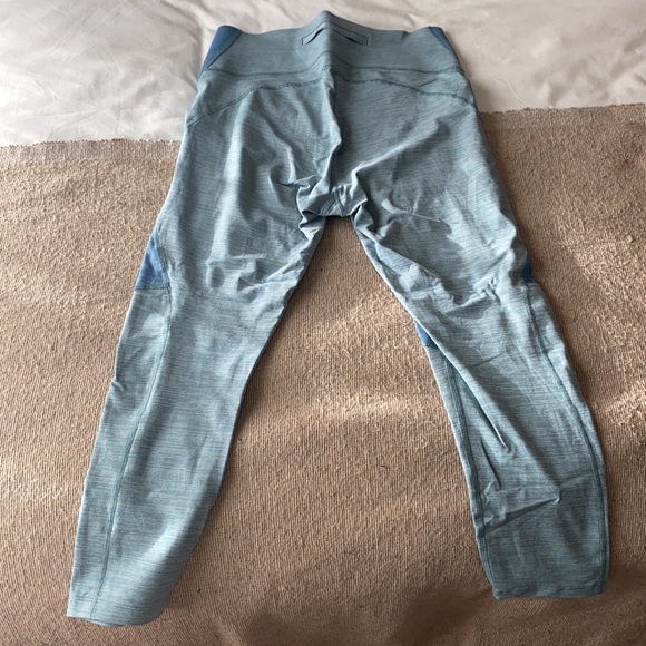 Outdoor Voices light/dark blue Core Tech Sweat Leggings - M - Picture 3 of 4